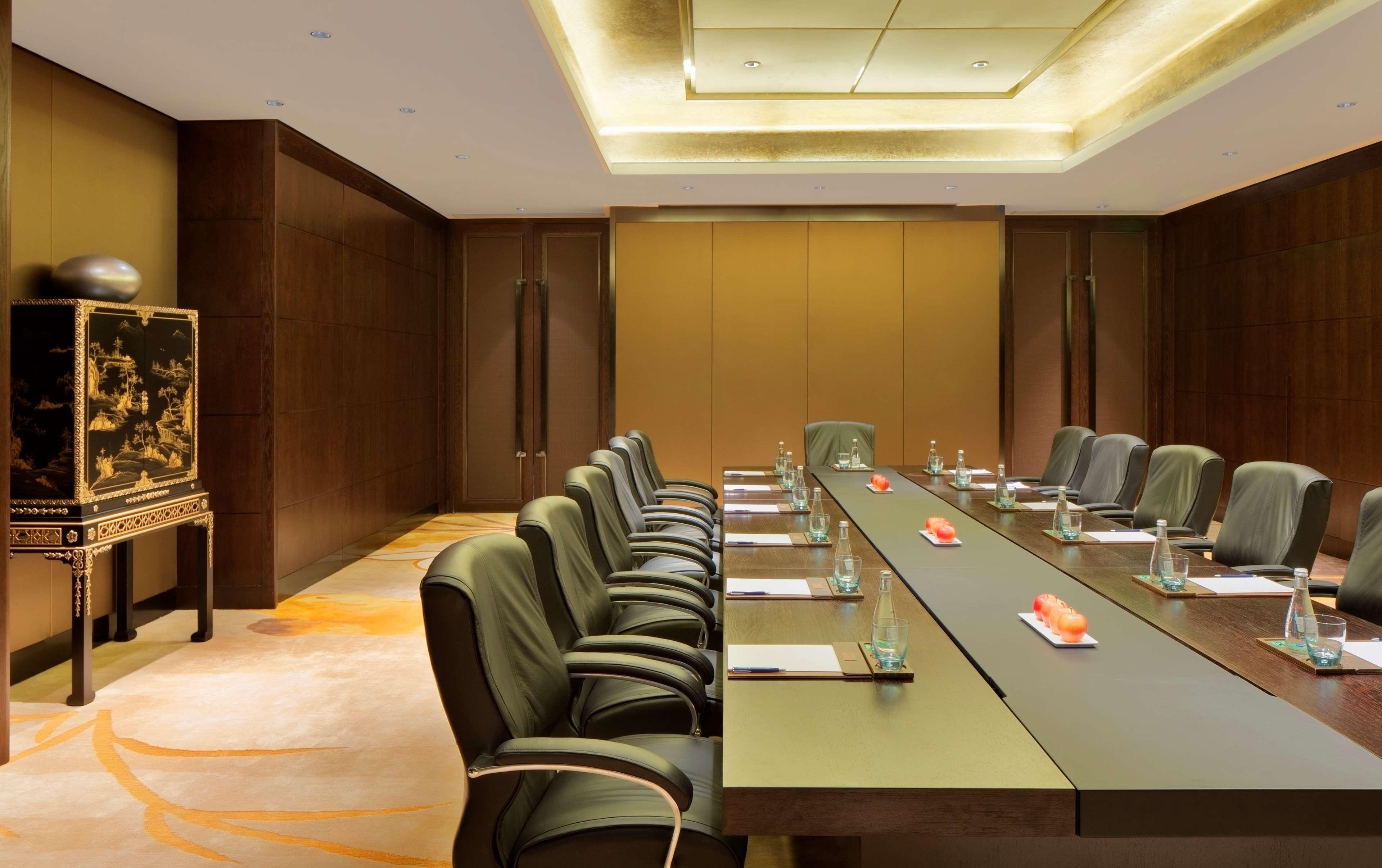 Chongqing Ronghui Grand Hotel מראה חיצוני תמונה