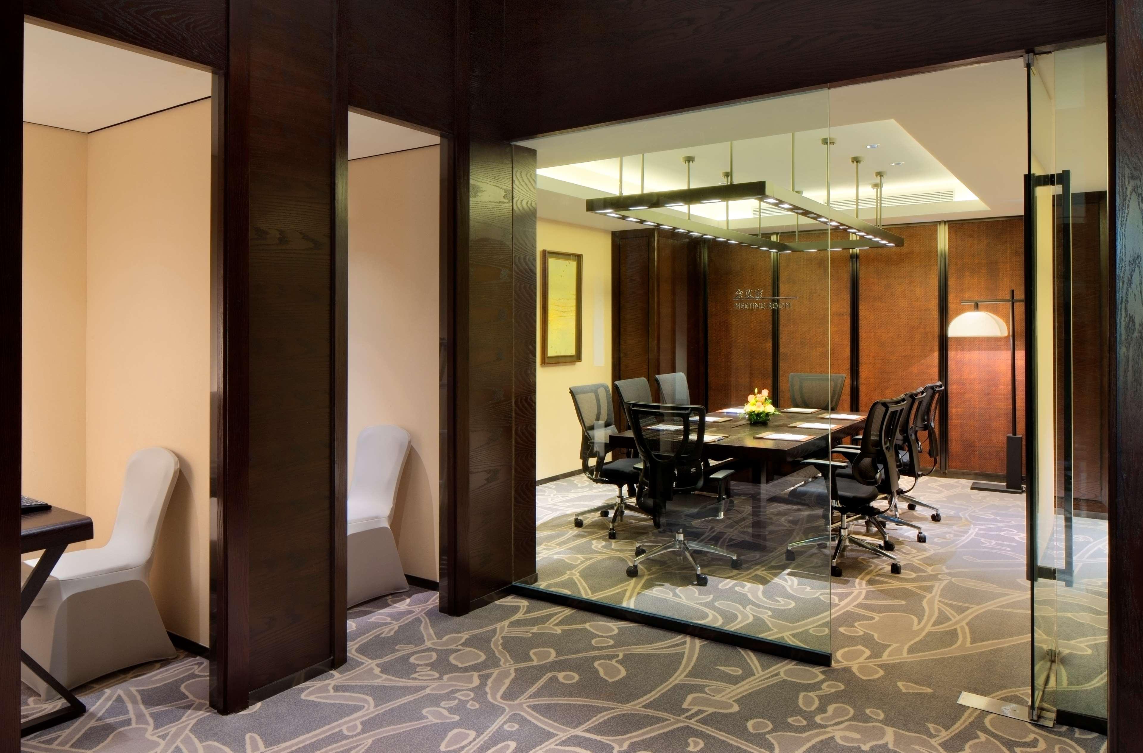 Chongqing Ronghui Grand Hotel מראה חיצוני תמונה
