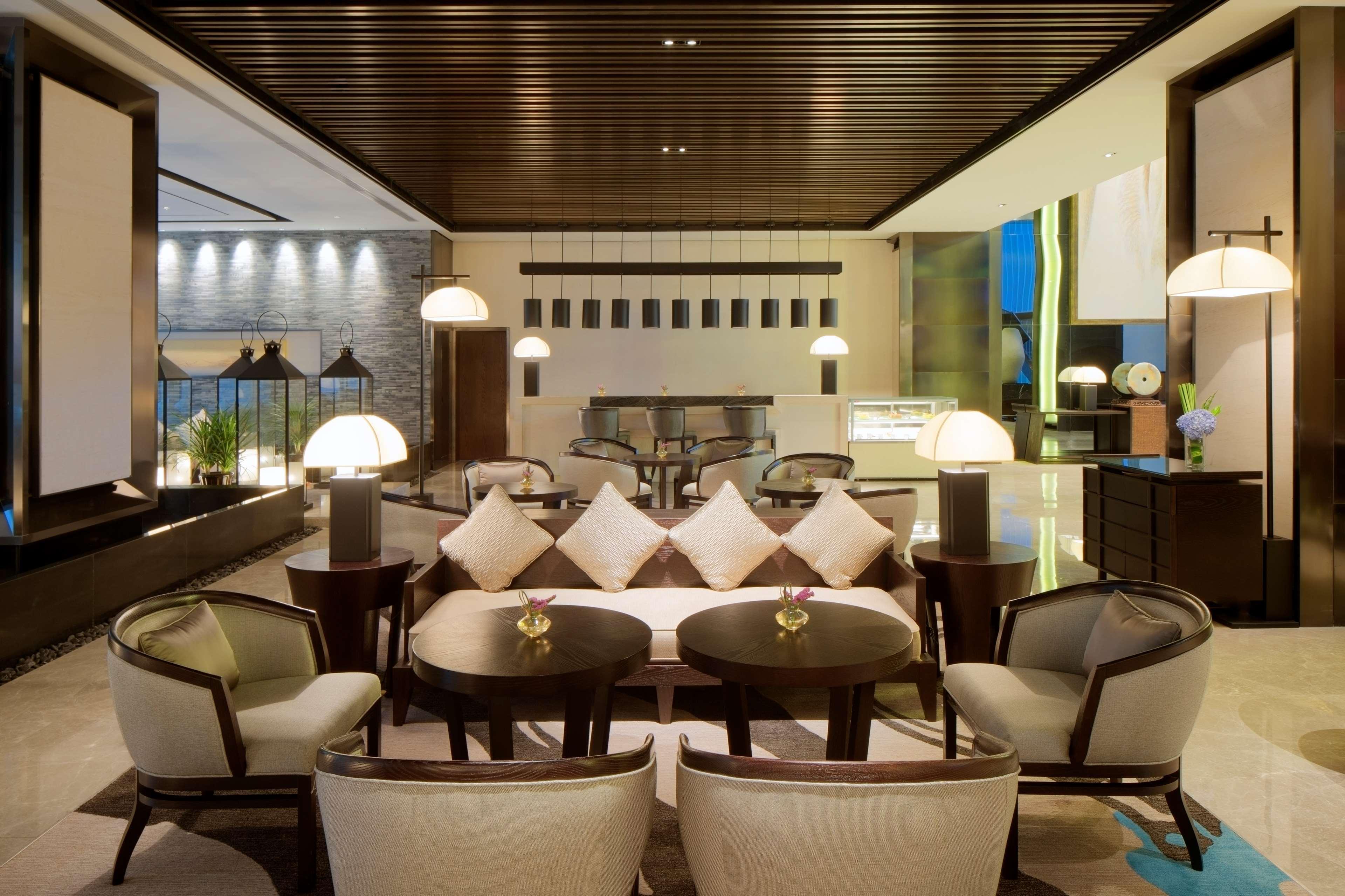 Chongqing Ronghui Grand Hotel מראה חיצוני תמונה