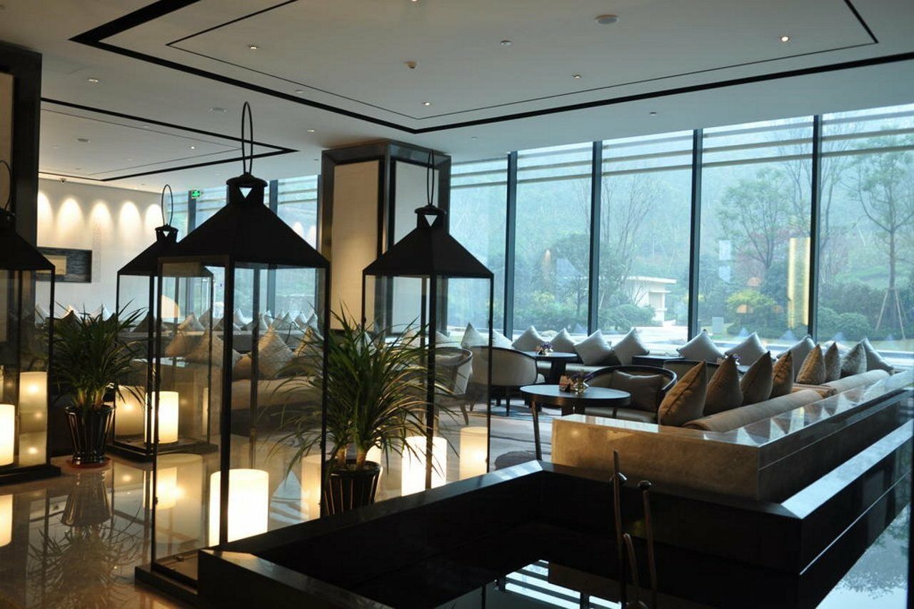 Chongqing Ronghui Grand Hotel מראה חיצוני תמונה
